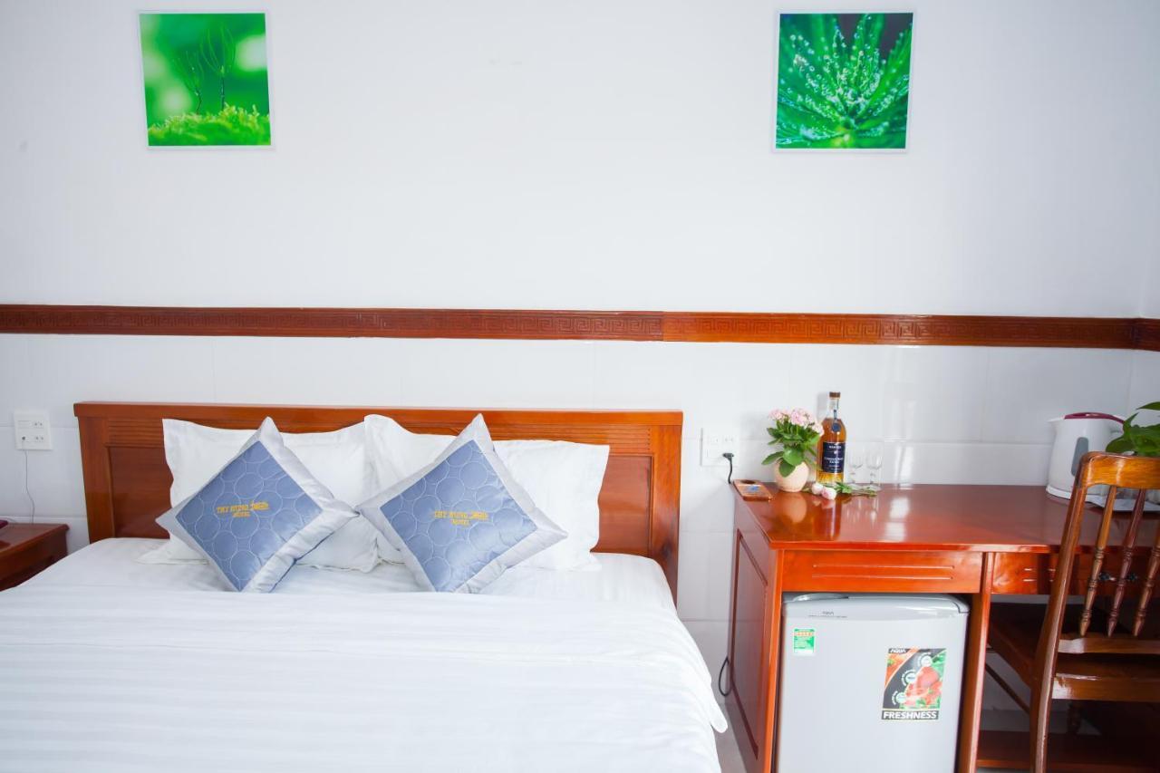 Thy Hung Legacy Hotel Tuy Hoa Esterno foto